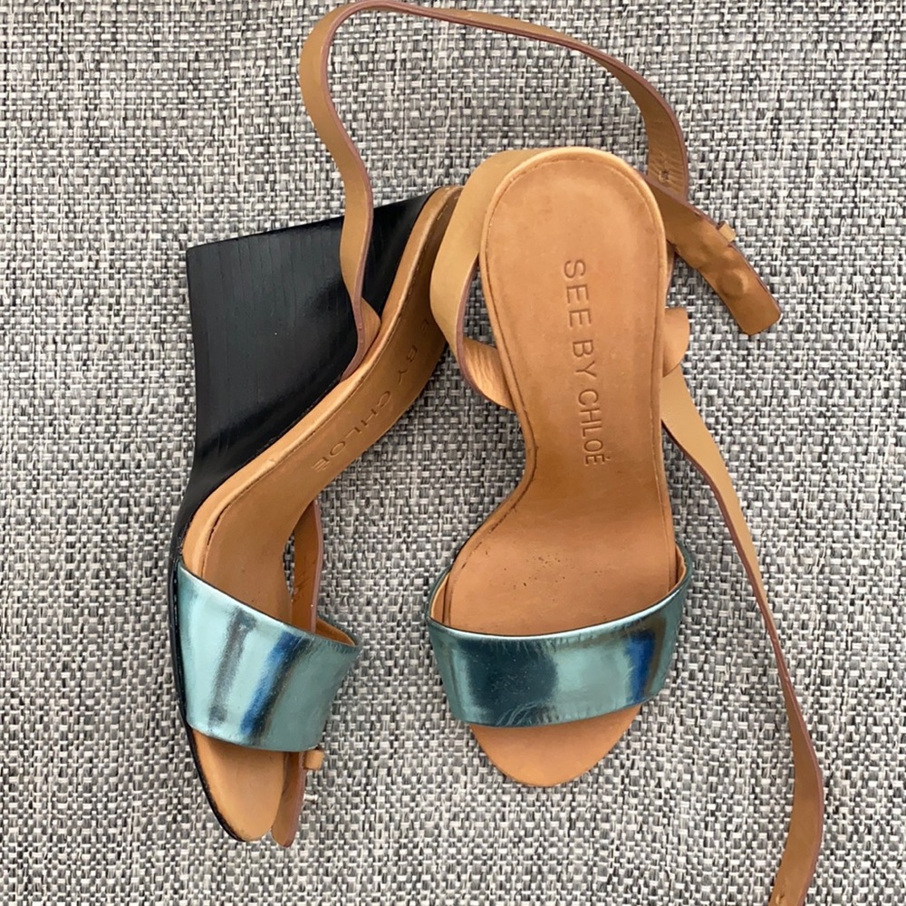 Stunning wedges in used but good condition